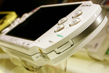 索尼将停售PSP 上市10年总销量超7600万部