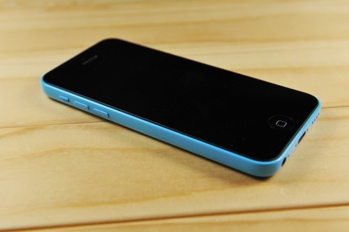 苹果第一次：买iPhone手机还送套