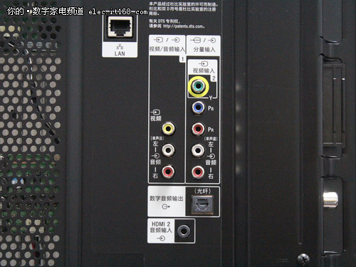 震撼级精细做工索尼55X8500B外观解析