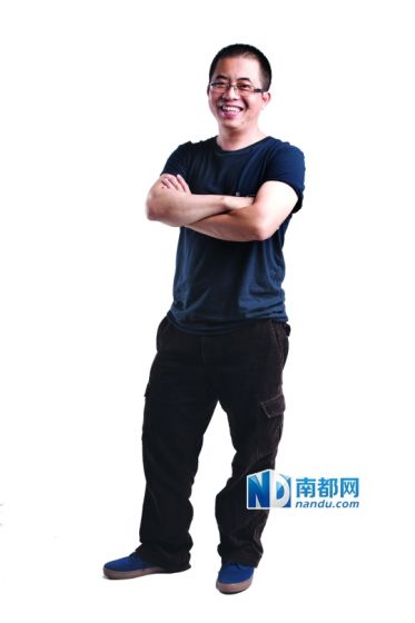 黎万强