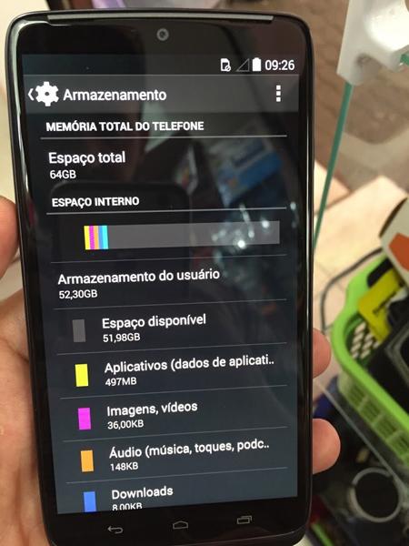 Droid Turbo全球版真机曝光 更名Moto MAXX