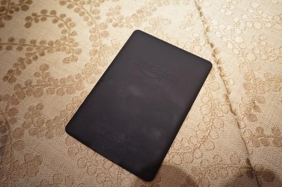 亚马逊推出Kindle Paperwhite 3：屏幕提升明显
